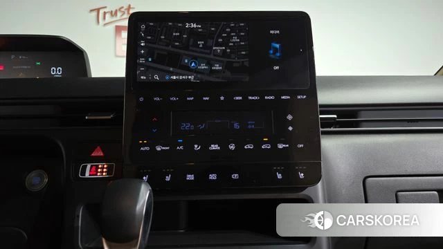 Hyundai Staria 2022 Белый из Кореи, фото 4