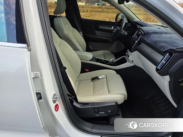 Volvo XC40 id 3497402 из Кореи 4