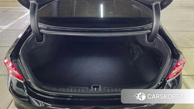 Hyundai Grandeur IG Hybrid 2018 Черный из Кореи, фото 4