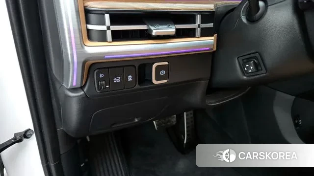 Hyundai Santa Fe (MX5) 2023 Белый из Кореи, фото 4