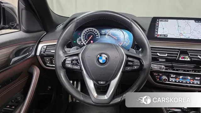 BMW 5 Series (G30) 2018 Серый из Кореи, фото 4