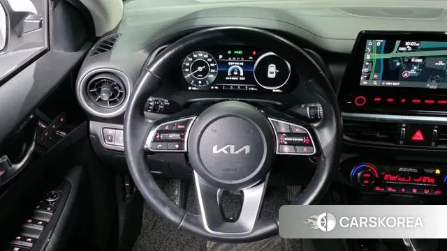 Kia The New K3 2nd generation 2021 Белый из Кореи, фото 4