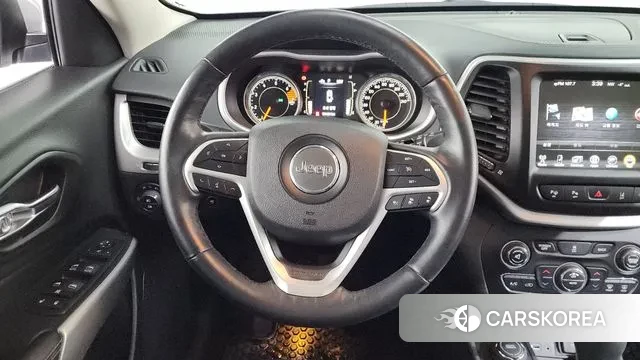 Jeep Cherokee (KL) 2018 Серебристо-серый из Кореи, фото 4