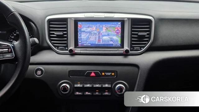 Kia Sportage The Bold 2021 Серебряный из Кореи, фото 4