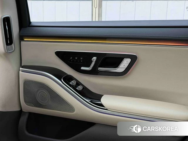 Mercedes-Benz S-class 2024 Черный из Китая, фото 4
