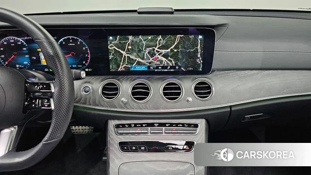 Mercedes-Benz E-Class W213 2022 Серый из Кореи, фото 4