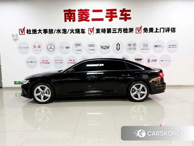 Audi A6L 2022 Черный из Китая, фото 4