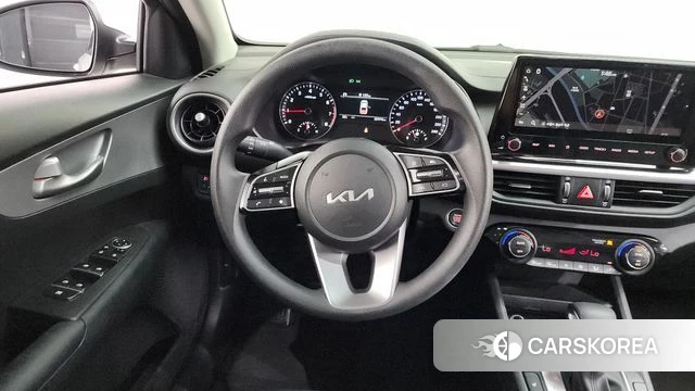 Kia The New K3 2nd generation 2024 Белый из Кореи, фото 4