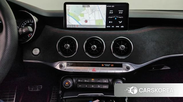 Kia Stinger Meister 2022 Белый из Кореи, фото 4