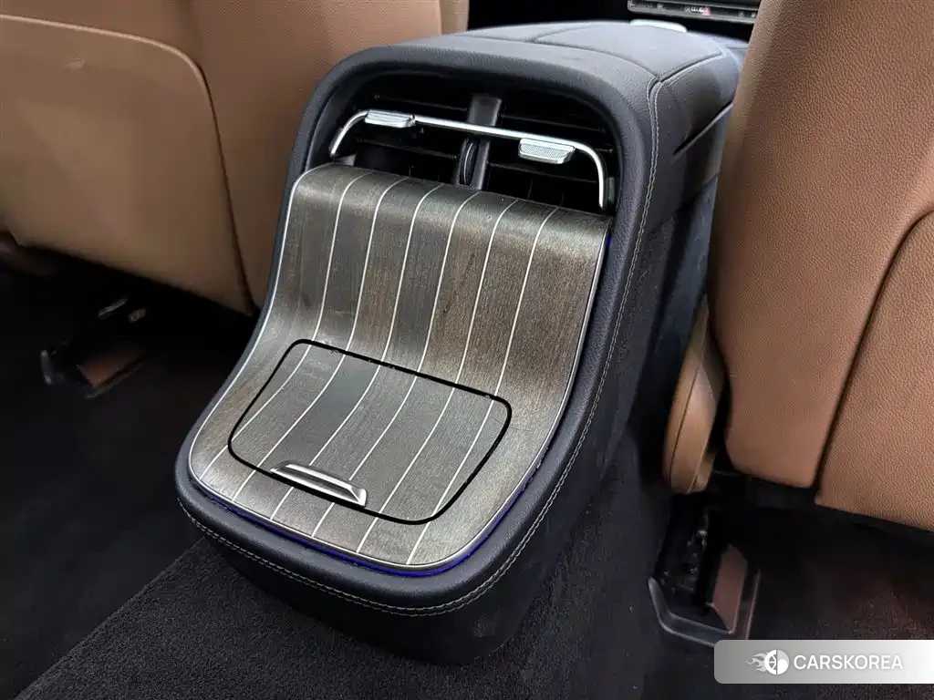 Mercedes-Benz E-Class 2025 Черный из Китая, фото 5