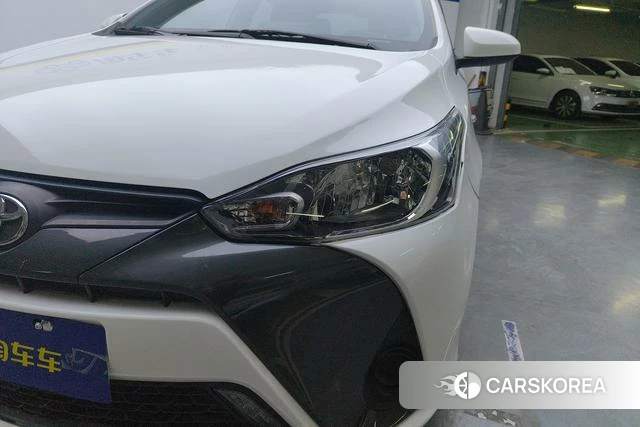 Toyota YARIS L Zhixuan 2021 Белый из Китая, фото 4