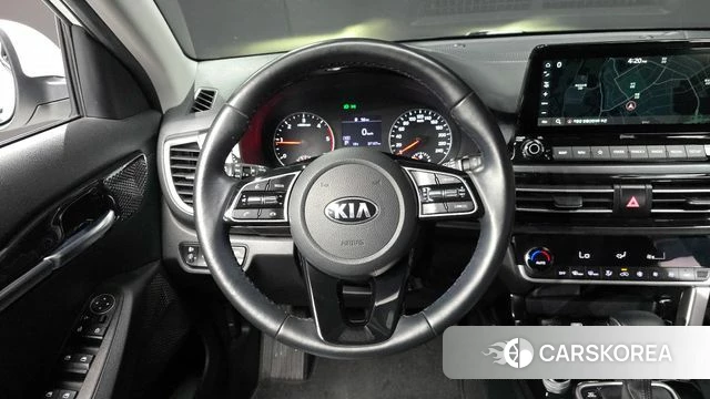 Kia Seltos 2020 Белый из Кореи, фото 4