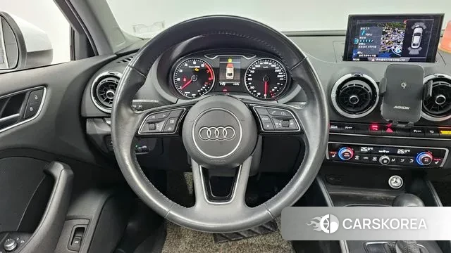 Audi New A3 2018 Белый из Кореи, фото 4