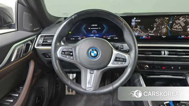 BMW i4 2023 Черный из Кореи, фото 4