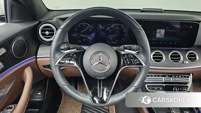 Mercedes-Benz E-Class W213 2022 Белый из Кореи, фото 4