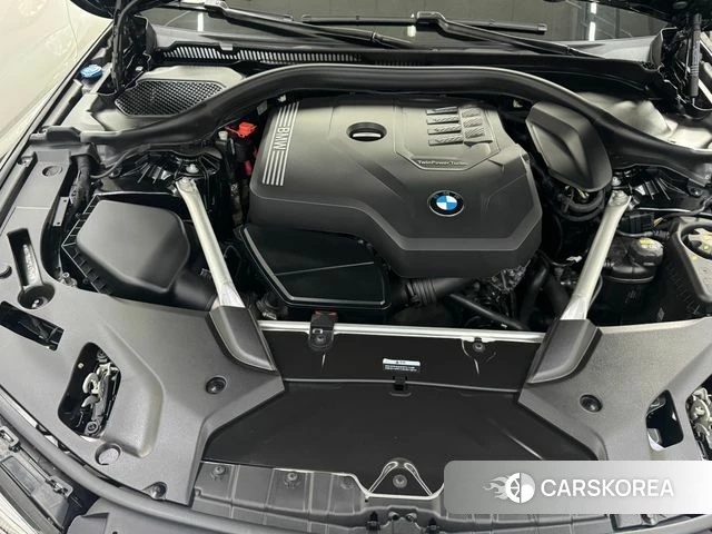 BMW 5 Series (G30) id 3865001 из Кореи 4