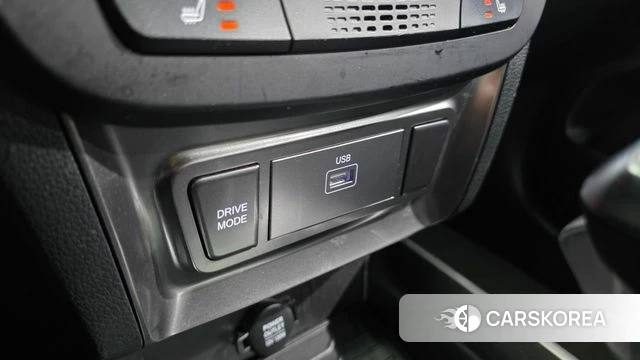 Ssangyong The New Tivoli 2024 Серебристо-серый из Кореи, фото 4