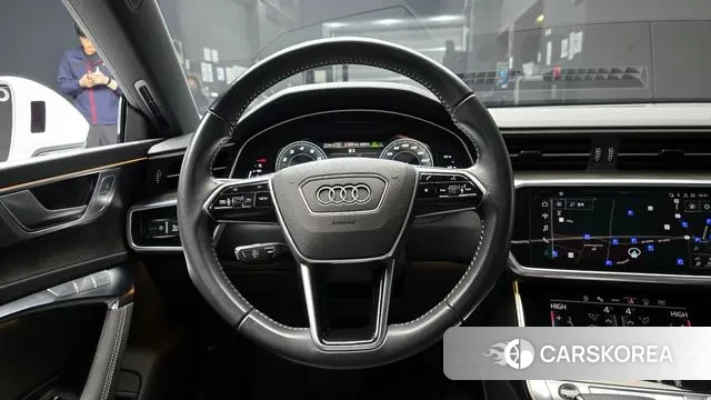 Audi A7 (4K) 2021 Белый из Кореи, фото 4