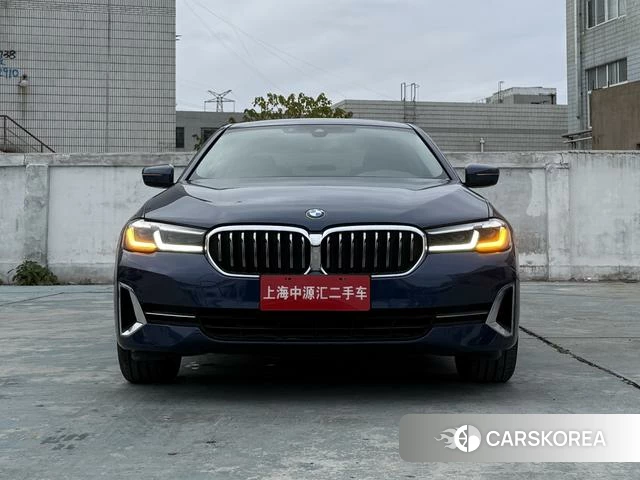 BMW 5 series 2022 Синий из Китая, фото 4