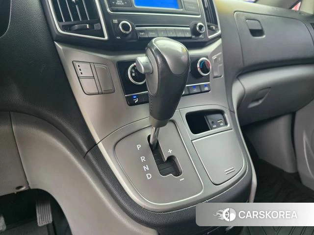 Hyundai The New Grand Starex 2018 Серебряный из Кореи, фото 4