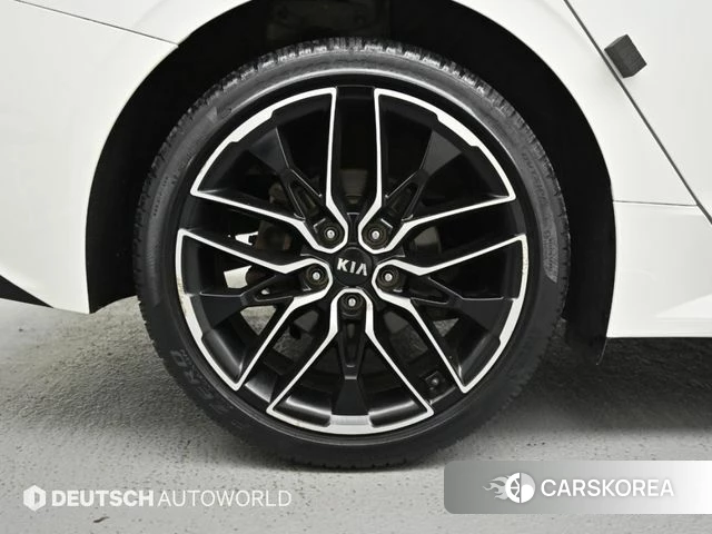 Kia K5 3rd generation 2021 Белый из Кореи, фото 4