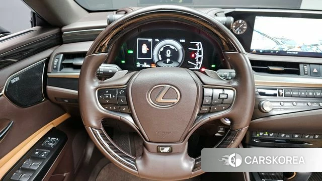 Lexus ES300h 7th generation 2020 Черный из Кореи, фото 4
