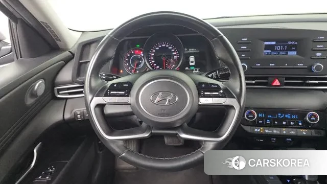 Hyundai Avante (CN7) 2020 Серебристо-серый из Кореи, фото 4