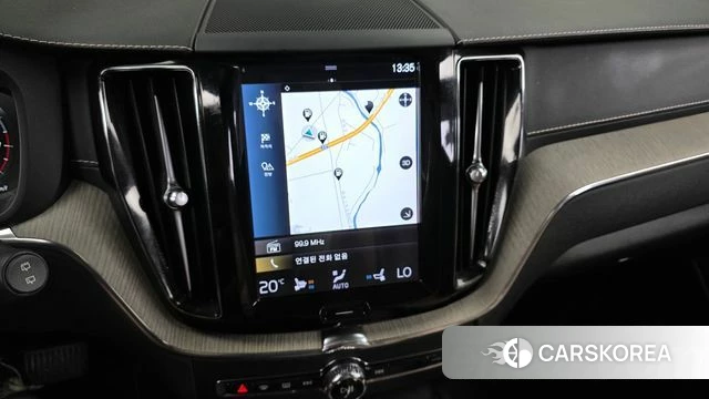 Volvo XC60 second Generation 2018 Белый из Кореи, фото 4