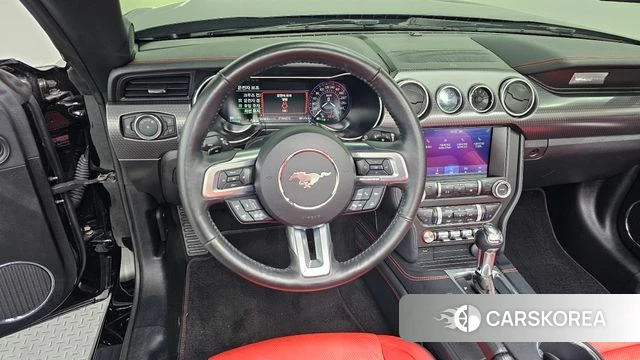 Ford Mustang 2022 Черный из Кореи, фото 4