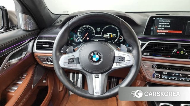 BMW 7 Series (G11) 2018 Черный из Кореи, фото 4