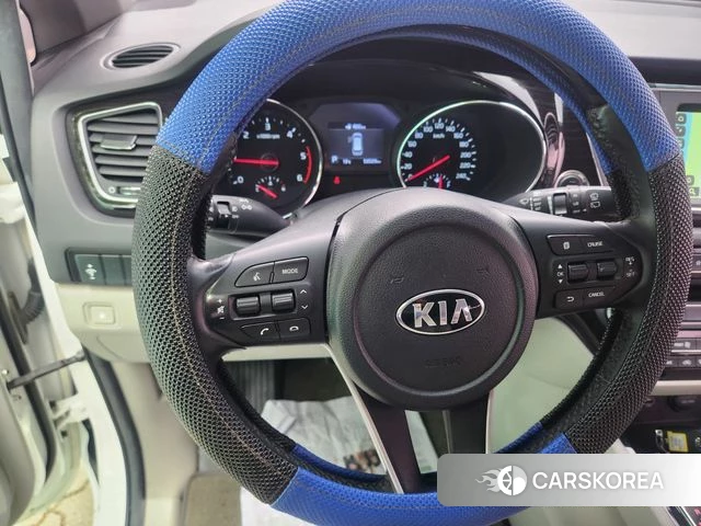 Kia The New Carnival 2018 Белый из Кореи, фото 4