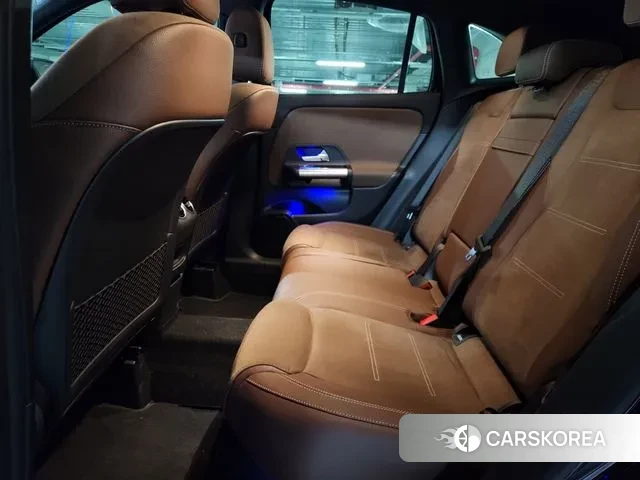 Mercedes-Benz GLA - Class H247 2025 Черный из Кореи, фото 4