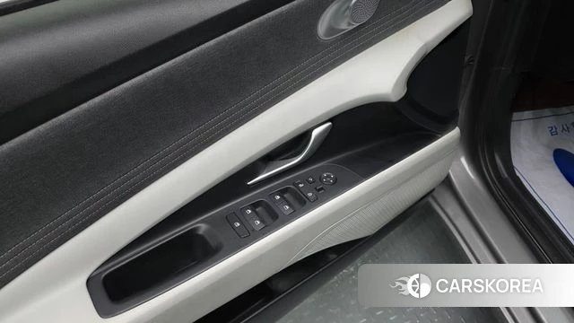 Hyundai Avante Hybrid (CN7) 2022 Серый из Кореи, фото 4