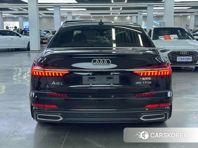 Audi A6L 2022 Черный из Китая, фото 4