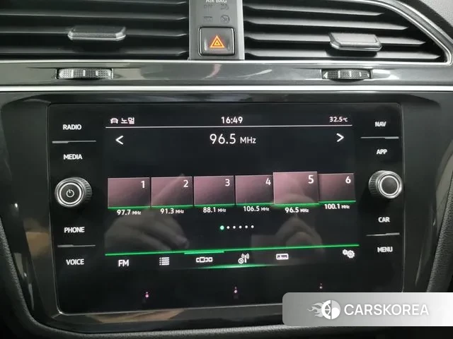 Volkswagen Tiguan second Generation 2021 Черный из Кореи, фото 4