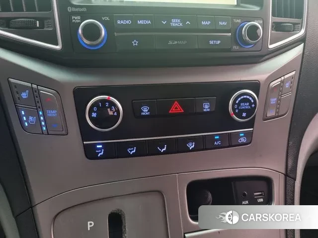 Hyundai The New Grand Starex 2018 Серебристо-серый из Кореи, фото 4