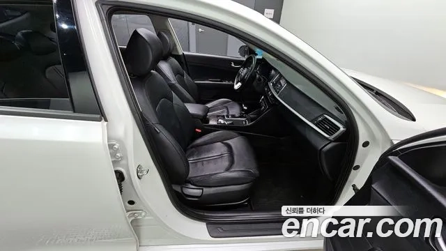 Kia The New K5 2nd generation 2018 Белый из Кореи, фото 4