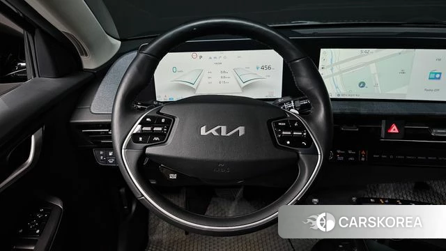Kia EV6 2022 Черный из Кореи, фото 4