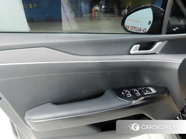 Kia K5 3rd generation 2021 Черный из Кореи, фото 4