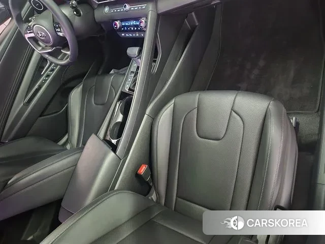 Hyundai Avante Hybrid (CN7) 2021 Белый из Кореи, фото 4