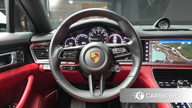 Porsche Panamera (971) 2022 Серебристо-серый из Кореи, фото 4