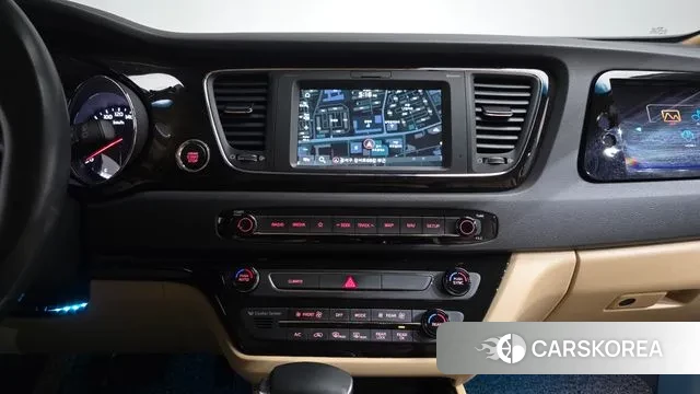 Kia The New Carnival 2018 Белый из Кореи, фото 4