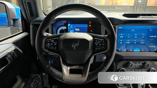 Ford Bronco 6th Generation 2022 Синий из Кореи, фото 4