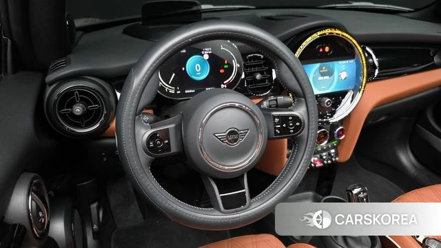 Mini Cooper S Convertible 2023 Серебристо-серый из Кореи, фото 4