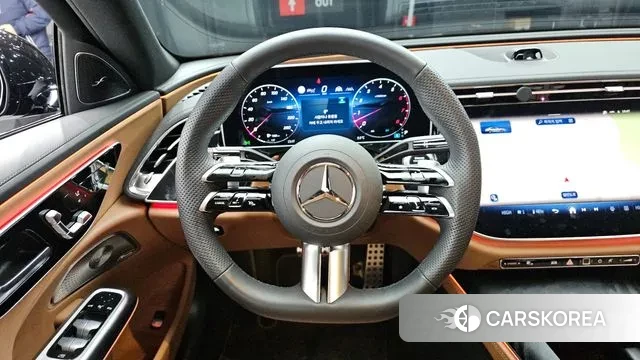 Mercedes-Benz E-Class W214 2025 Черный из Кореи, фото 4