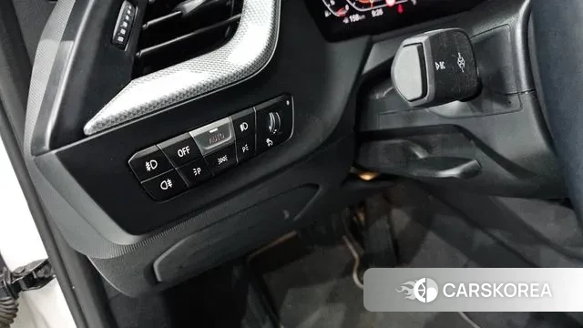 BMW 1 Series (F40) 2022 Белый из Кореи, фото 4