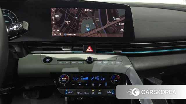 Hyundai The New Avante (CN7) 2023 Серебристо-серый из Кореи, фото 4