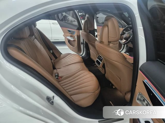 Mercedes-Benz E-Class W214 2024 Белый из Кореи, фото 4