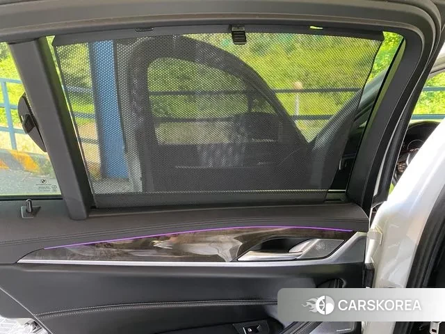 BMW 5 Series (G30) 2019 Белый из Кореи, фото 4