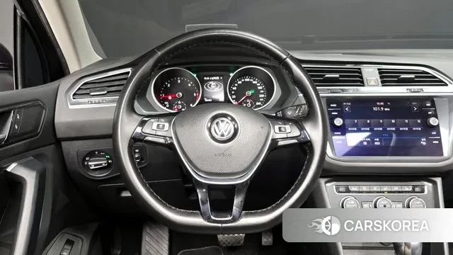 Volkswagen Tiguan second Generation 2018 Черный из Кореи, фото 4